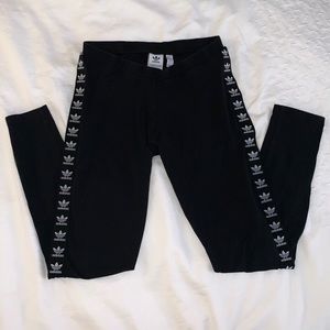 Adidas originals logo leggings